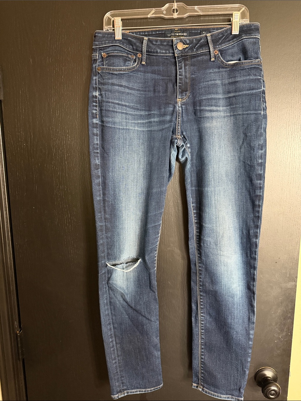 Lucky Brand Women’s Dark Blue Skinny Jeans with Knee Distress